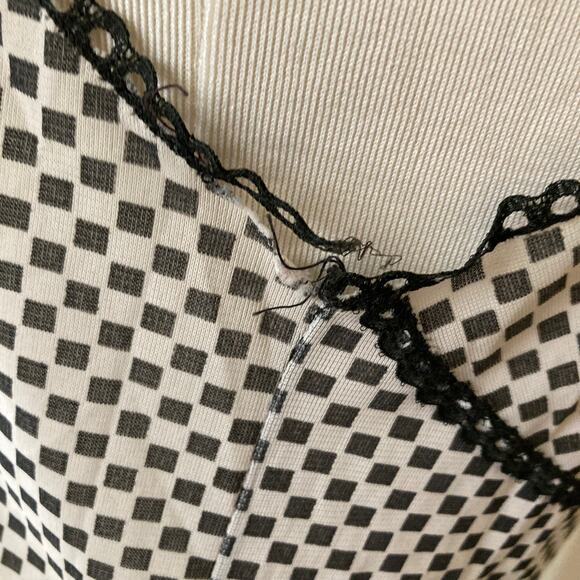 Black /White Check, Red Ribbon 60s/70s Slip Top ADORABLE! - Picture 6 of 8